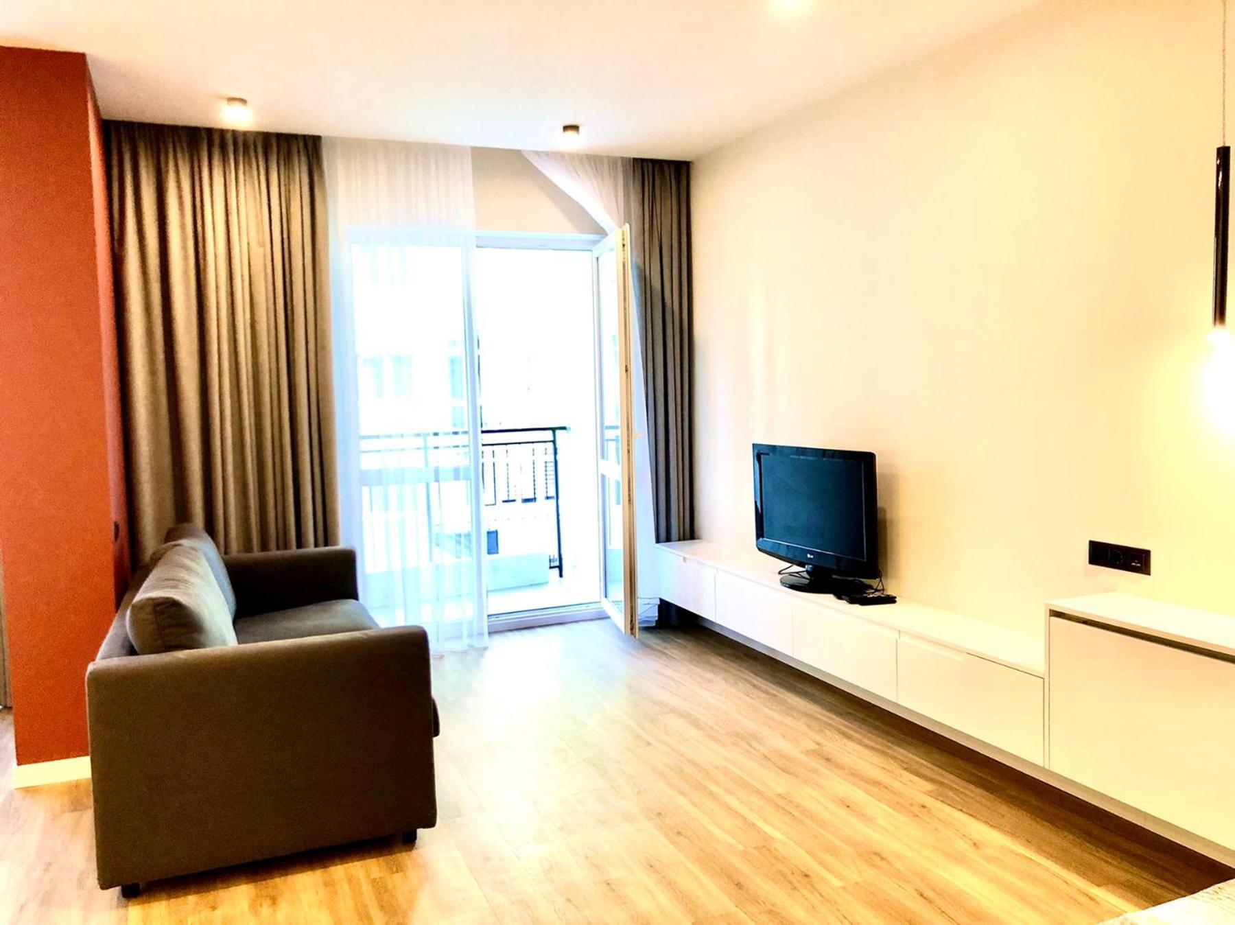Osapart Romantic Apartment In The Complex Great Britain Lviv Exteriör bild