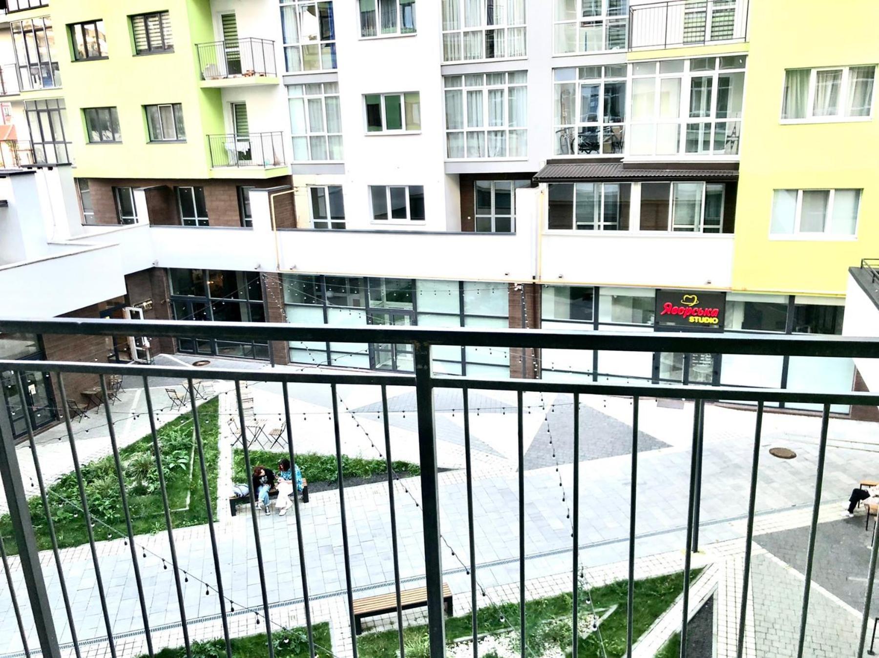 Osapart Romantic Apartment In The Complex Great Britain Lviv Exteriör bild