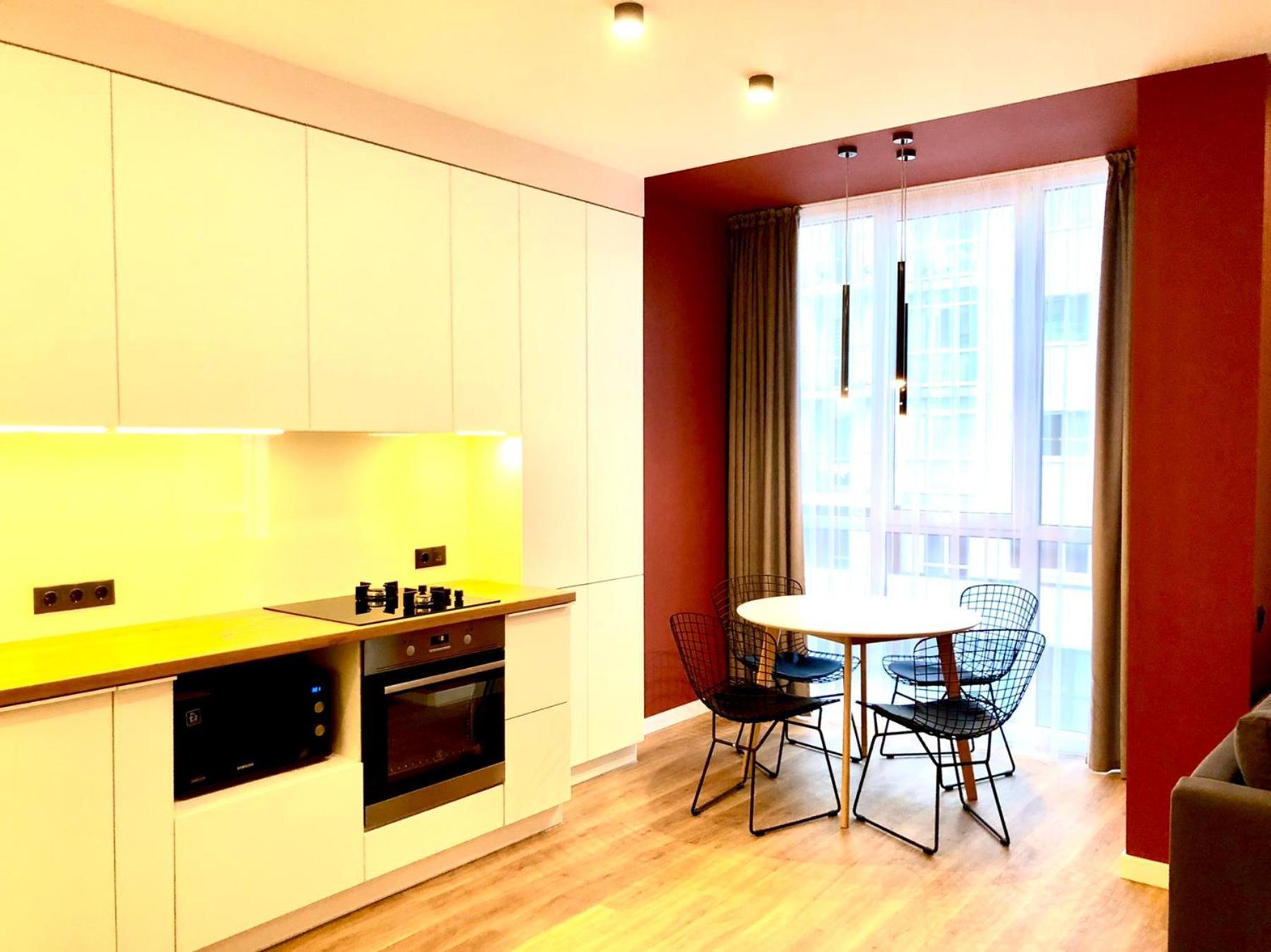 Osapart Romantic Apartment In The Complex Great Britain Lviv Exteriör bild