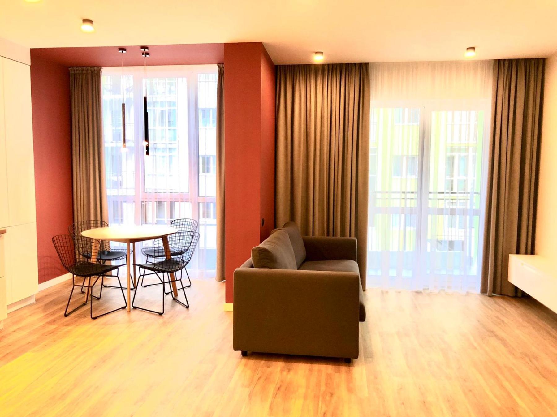 Osapart Romantic Apartment In The Complex Great Britain Lviv Exteriör bild